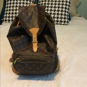 Louis Vuitton Montsouris GM